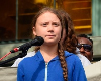 Грета Тунберг заявила о поступающих в ее адрес угрозах